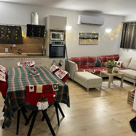 ヴィラ Trinity House