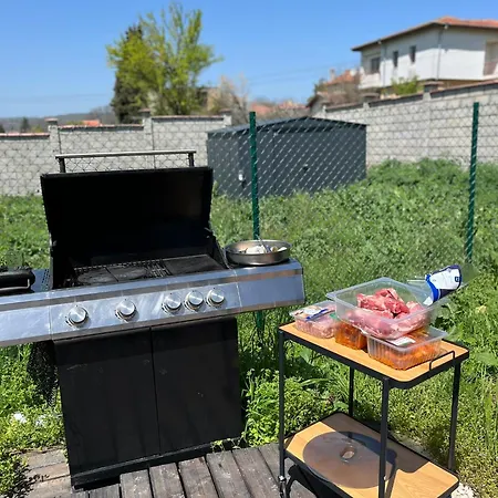 Trinity House Obrochishte