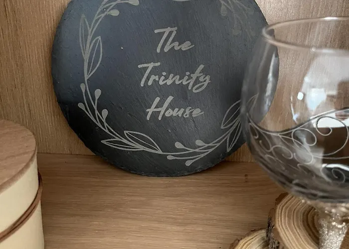 Trinity House Obrochishte